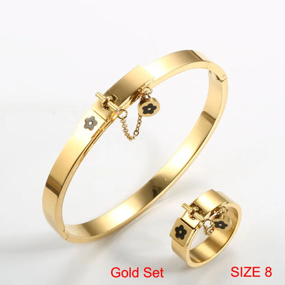 Luxury Flower Charm Bangle & Matching Rings