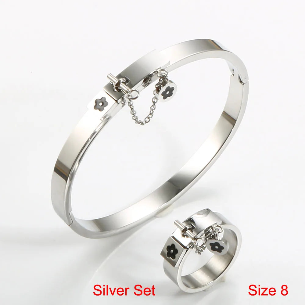 Luxury Flower Charm Bangle & Matching Rings