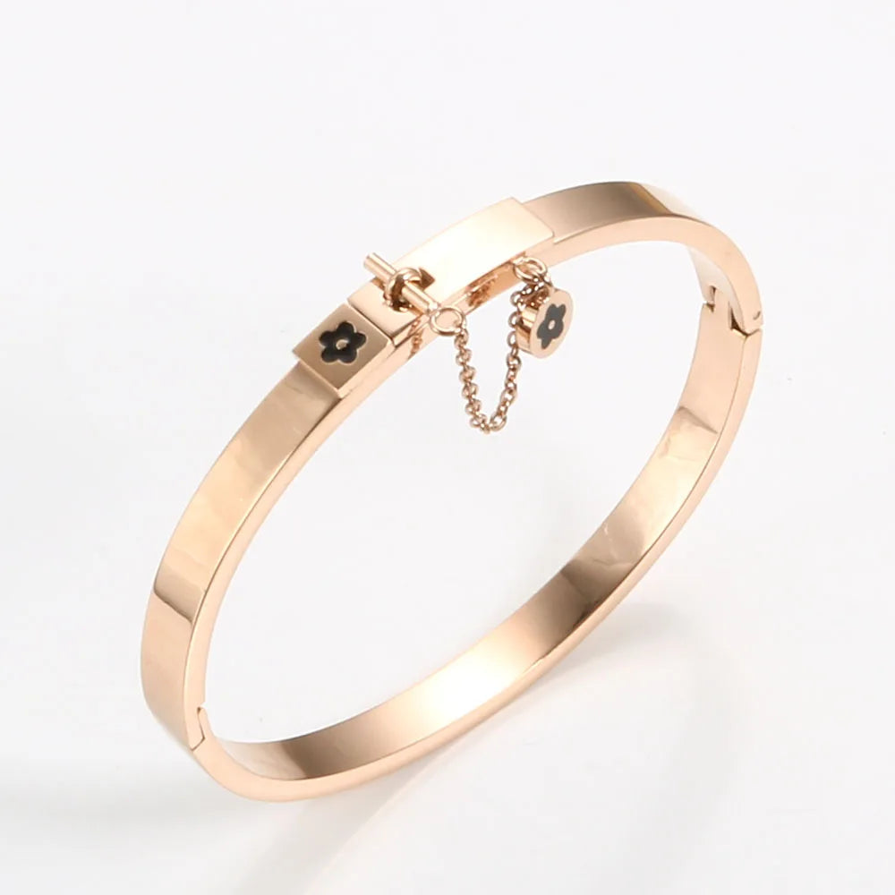 Luxury Flower Charm Bangle & Matching Rings
