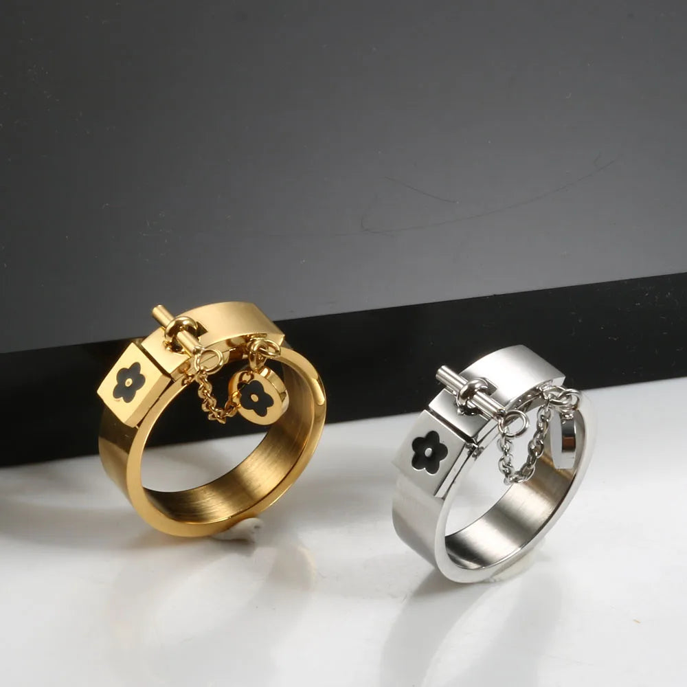 Luxury Flower Charm Bangle & Matching Rings