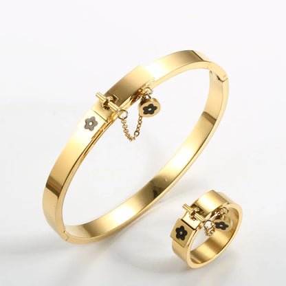 Luxury Flower Charm Bangle & Matching Rings